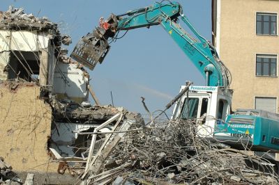 Grundsanierung oder Abriss - Haus wird abgerissen